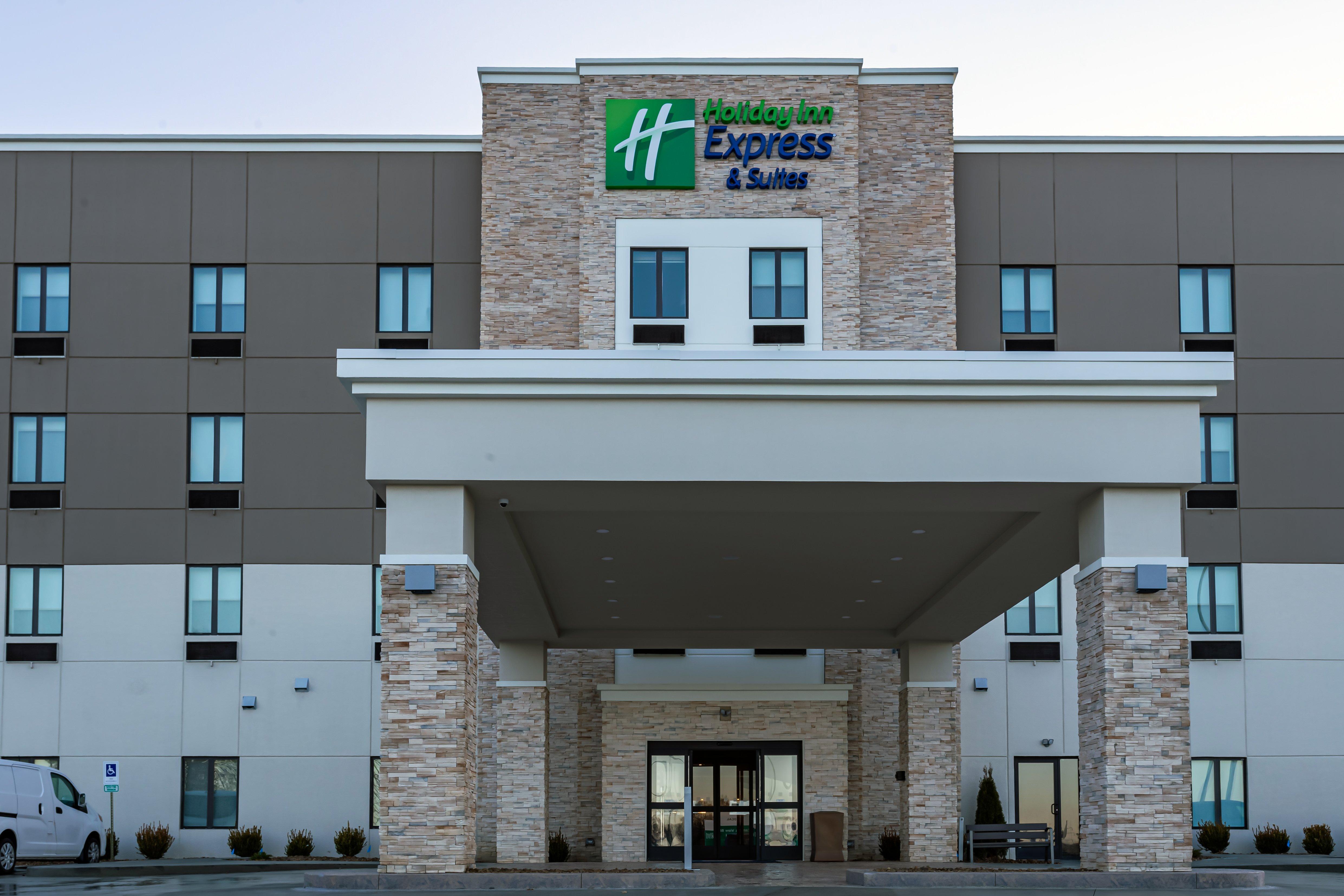 Holiday Inn Express & Suites - Columbus - Worthington By Ihg Dış mekan fotoğraf