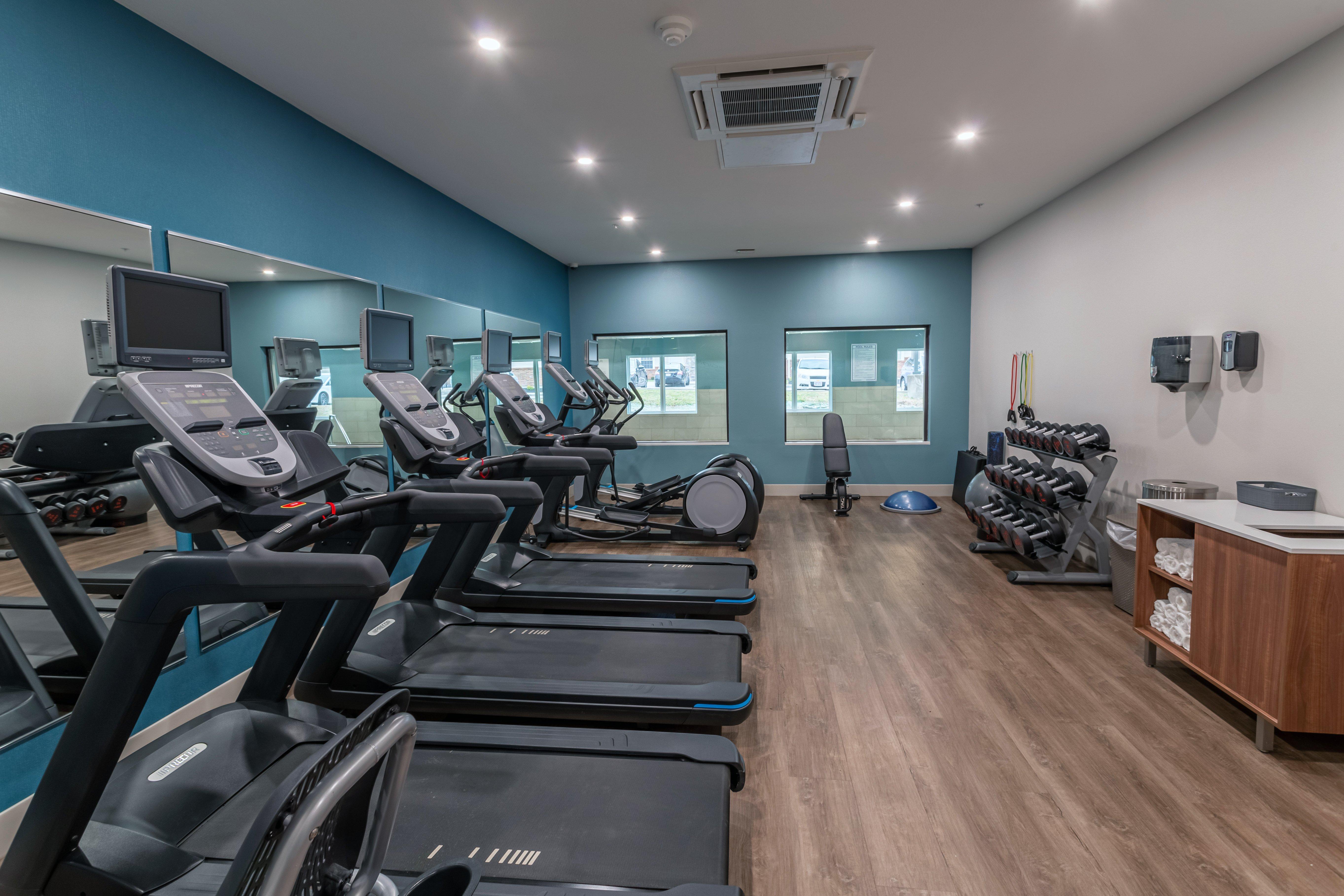 Holiday Inn Express & Suites - Columbus - Worthington By Ihg Dış mekan fotoğraf